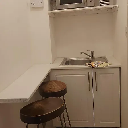 One Bed Mews, Bath , Kitchenette, Parking Beside Joyces Tower Sandycove Dublin, Ireland